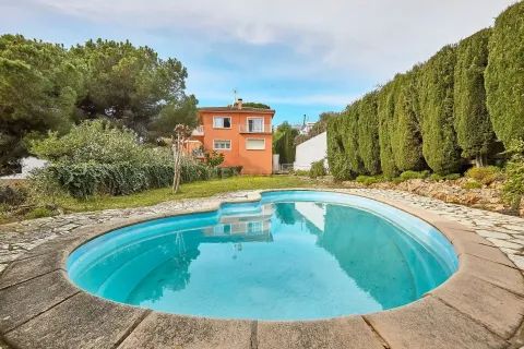 11 chambres apartment à vendre à Canet de Mar, Barcelona, Catalonia, Spain № 6863