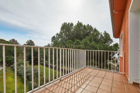 Apartamento de 11 dormitorios en venta en Canet de Mar, Barcelona, Cataluña, Spain № 6863 - foto 30