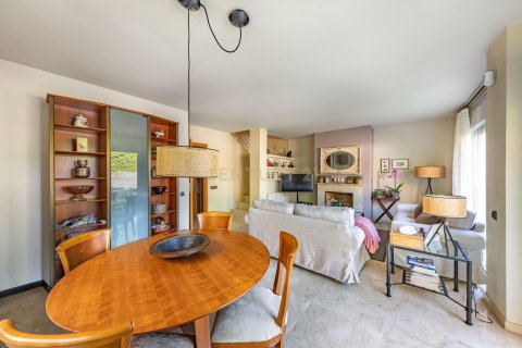 Сasa de 5 dormitorios en venta en Sant Cugat del Vallès, Barcelona, Cataluña, Spain № 6861 - foto 4