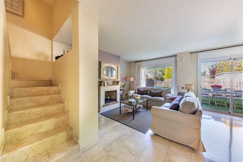 Сasa de 5 dormitorios en venta en Sant Cugat del Vallès, Barcelona, Cataluña, Spain № 6861 - foto 9