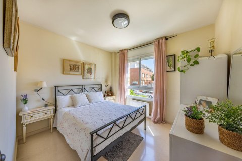 Сasa de 5 dormitorios en venta en Sant Cugat del Vallès, Barcelona, Cataluña, Spain № 6861 - foto 11