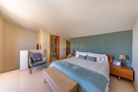 Сasa de 5 dormitorios en venta en Sant Cugat del Vallès, Barcelona, Cataluña, Spain № 6861 - foto 21