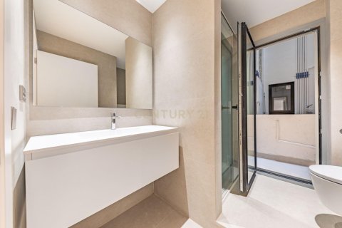 Apartamento de 4 dormitorios en venta en Barcelona, Cataluña, Spain № 6860 - foto 20
