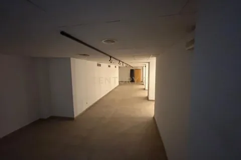 Propiedad comercial de 340 m² en venta en Barcelona, Cataluña, Spain № 6862 - foto 9