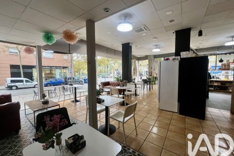 1 bedroom commercial property for rent in Mataro, Barcelona, Catalonia, Spain № 5128 - photo 9