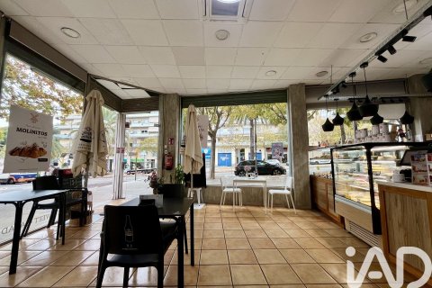 1 bedroom commercial property for rent in Mataro, Barcelona, Catalonia, Spain № 5128 - photo 5