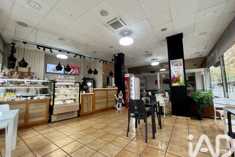 1 bedroom commercial property for rent in Mataro, Barcelona, Catalonia, Spain № 5128