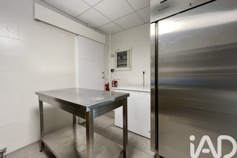 1 bedroom commercial property for rent in Mataro, Barcelona, Catalonia, Spain № 5128 - photo 23