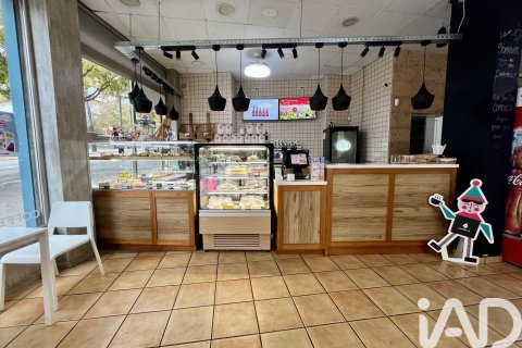 1 bedroom commercial property for rent in Mataro, Barcelona, Catalonia, Spain № 5128 - photo 3