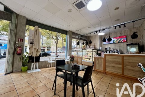 1 bedroom commercial property for rent in Mataro, Barcelona, Catalonia, Spain № 5128 - photo 4