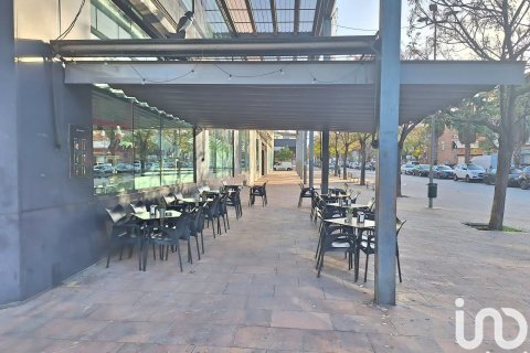 Propiedad comercial de 399 m² en alquiler en Les Roquetes, Barcelona, Cataluña, Spain № 5130 - foto 22