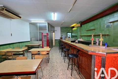 Снять в аренду бар в Бадалона, Испания 66м², № 5131 - фото 12