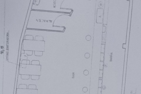 Снять в аренду бар в Бадалона, Испания 66м², № 5131 - фото 23