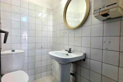 Снять в аренду бар в Бадалона, Испания 66м², № 5131 - фото 21