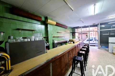 Бар 66м² в Бадалоне, Барселона, Каталония, Испания № 5131