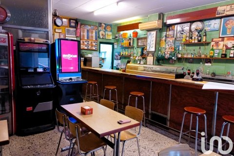 Снять в аренду бар в Бадалона, Испания 66м², № 5131 - фото 18