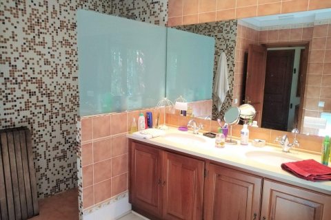 Купить дом в Тамариу, Испания с 4 комнаты, № 1653 - фото 11