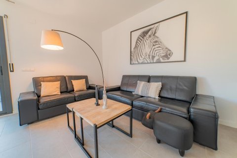 Купить квартиру в Ситжес, Испания с 3 комнаты, № 1651 - фото 6