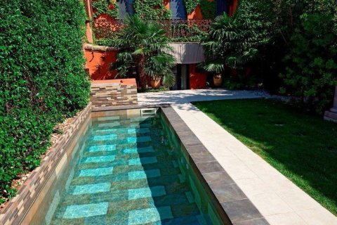 Купить дом в Палафружель, Испания с 6 комнат, № 1648 - фото 2