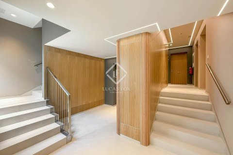 1 chambre apartment à vendre à Barcelona, Catalonia, Spain № 4277 - photo 27