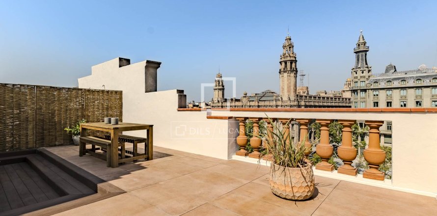 1 chambre penthouse à vendre à Barcelona, Catalonia, Spain № 4183