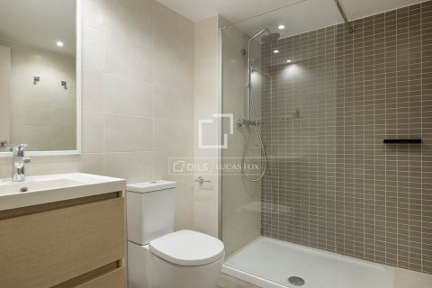 2 bedrooms apartment for sale in Barcelona, Catalonia, Spain № 4182 - photo 20