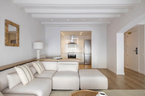 2 bedrooms apartment for sale in Barcelona, Catalonia, Spain № 4182 - photo 13