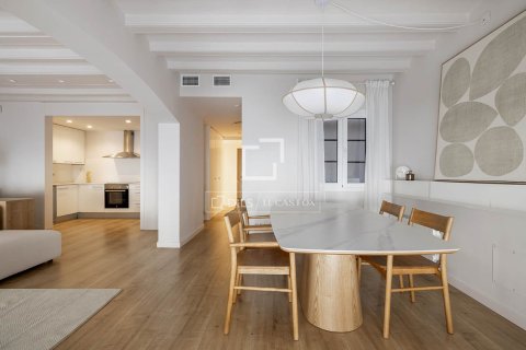 2 bedrooms apartment for sale in Barcelona, Catalonia, Spain № 4182 - photo 14