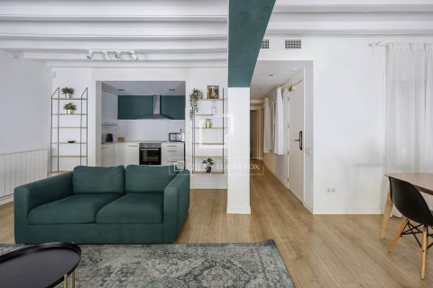 2 chambres apartment à vendre à Barcelona, Catalonia, Spain № 4182 - photo 6