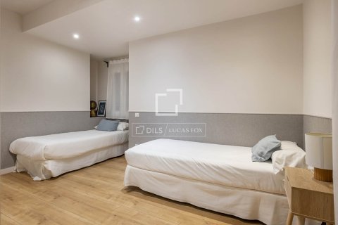 2 bedrooms apartment for sale in Barcelona, Catalonia, Spain № 4182 - photo 17