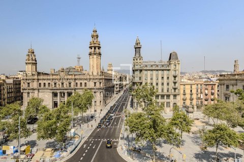 2 bedrooms apartment for sale in Barcelona, Catalonia, Spain № 4182 - photo 25