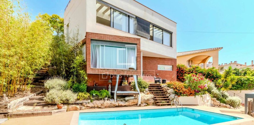 7 chambres villa à vendre à Sitges, Barcelona, Catalonia, Spain № 4235