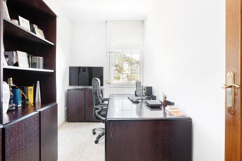 6 chambres villa à vendre à Barcelona, Catalonia, Spain № 4229 - photo 27