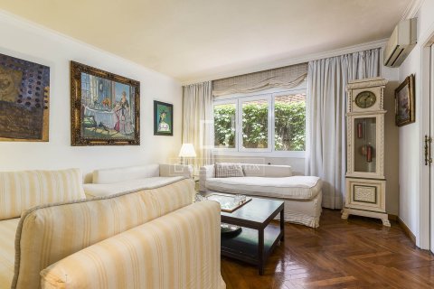 7 chambres apartment à vendre à Barcelona, Catalonia, Spain № 4234 - photo 14