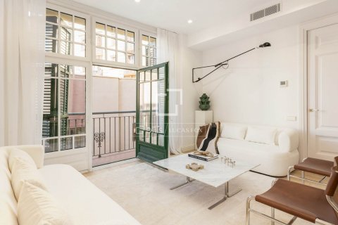 3 chambres apartment à vendre à Barcelona, Catalonia, Spain № 4230 - photo 2