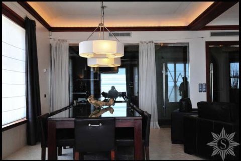 Вилла с 5 спальнями в Матаро, Барселона, Каталония, Испания № 858