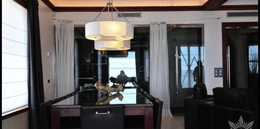 Вилла с 5 спальнями в Матаро, Барселона, Каталония, Испания № 858