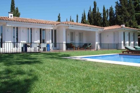 Вилла с 6 спальнями в Матаро, Барселона, Каталония, Испания № 860