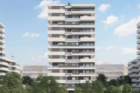 Estronci 81 в Л'Оспиталет-де-Льобрегате № 314