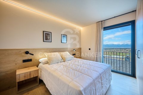 3 bedrooms apartment for rent in Girona, Catalonia, Spain № 6122 - photo 10