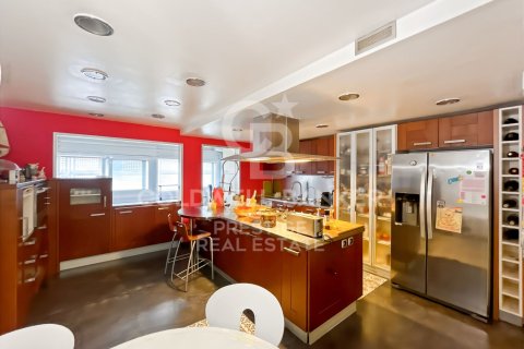 3 bedrooms apartment for rent in Esplugues de Llobregat, Barcelona, Catalonia, Spain № 6126 - photo 10