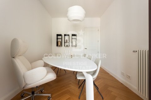 3 bedrooms apartment for rent in Barcelona, Catalonia, Spain № 6124 - photo 24