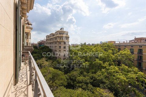 3 bedrooms apartment for rent in Barcelona, Catalonia, Spain № 6124 - photo 11