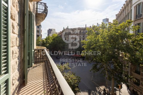 3 bedrooms apartment for rent in Barcelona, Catalonia, Spain № 6123 - photo 12