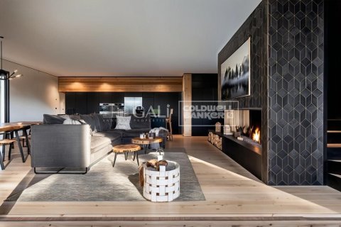 4 bedrooms house for sale in Principado De Andorra (Ninguna Poblacion Tiene C.P.), Lleida, Catalonia, Spain № 5485 - photo 15