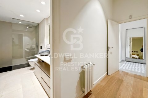 Купить квартиру в Барселона, Испания с 3 спальни, 568м², № 5489 - фото 13