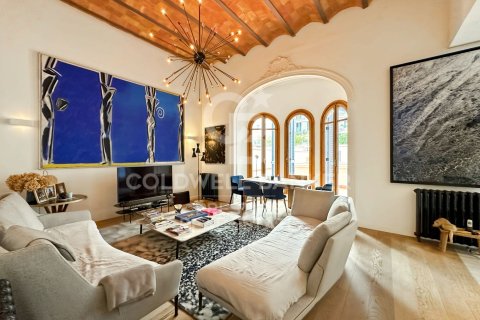 Купить квартиру в Барселона, Испания с 3 спальни, 568м², № 5489 - фото 21