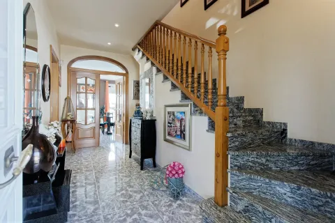 Сasa de 4 dormitorios en venta en Llica D'amunt, Barcelona, Cataluña, Spain № 6947 - foto 10