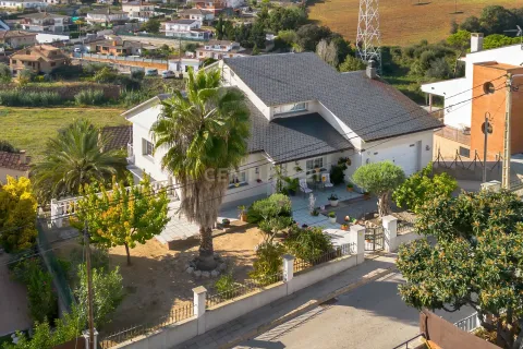 4 bedrooms house for sale in Llica D'amunt, Barcelona, Catalonia, Spain № 6947