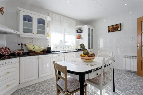 Сasa de 4 dormitorios en venta en Llica D'amunt, Barcelona, Cataluña, Spain № 6947 - foto 19